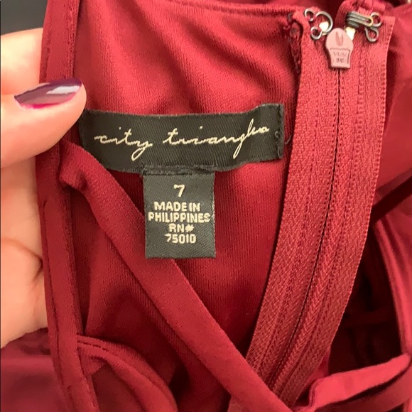 Dress - Picture 5 of 5